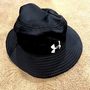 Men’s under armour bucket hat